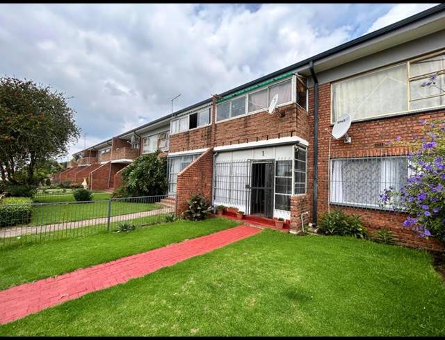 2 BEDROOM APARTMENT FOR SALE IN DUNNOTTAR